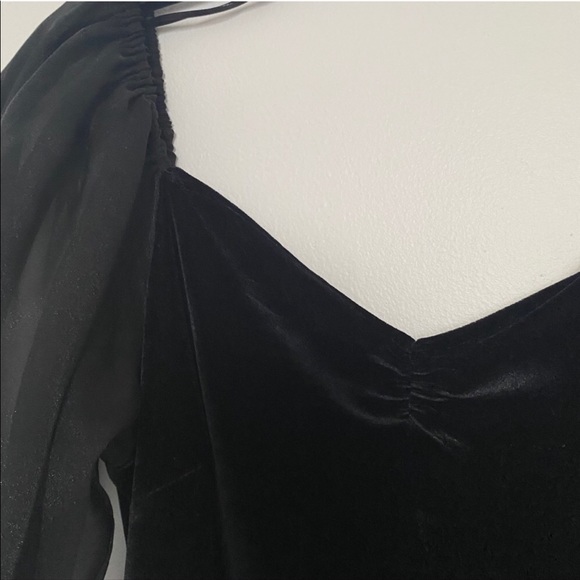 Zara velvet leotard - Picture 6 of 6